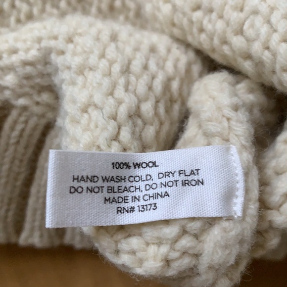 Men’s sweater by Saturdays surf nyc , size large - Picture 4 of 6